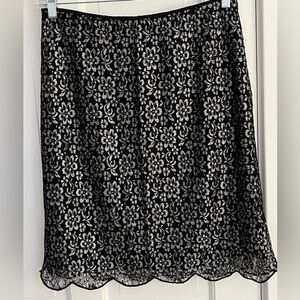 J. Peterman Black Mettalic Silver Floral Lace Skirt with Scalloped Hem Size 10